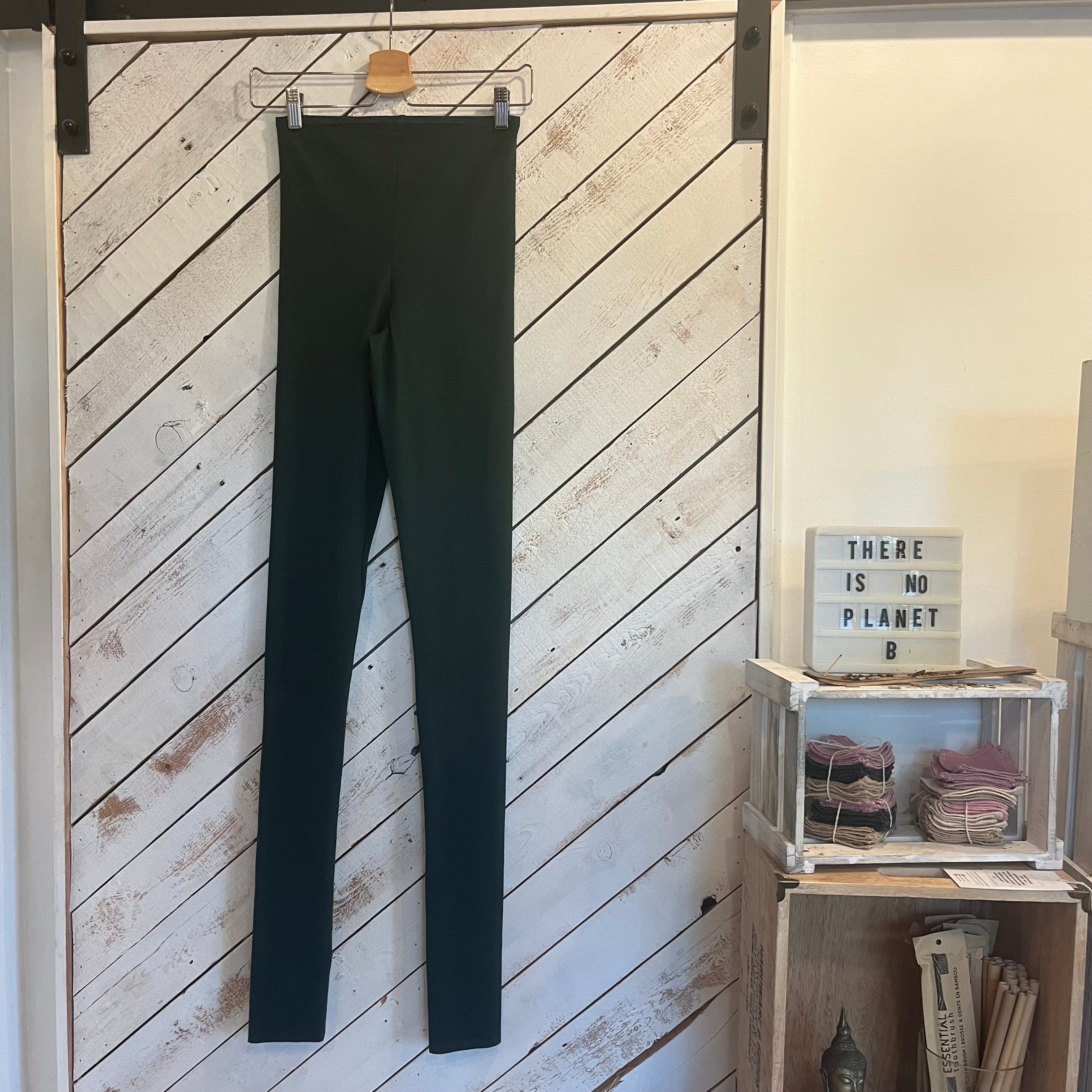 The Divine x 95 Leggings - Downtown Betty