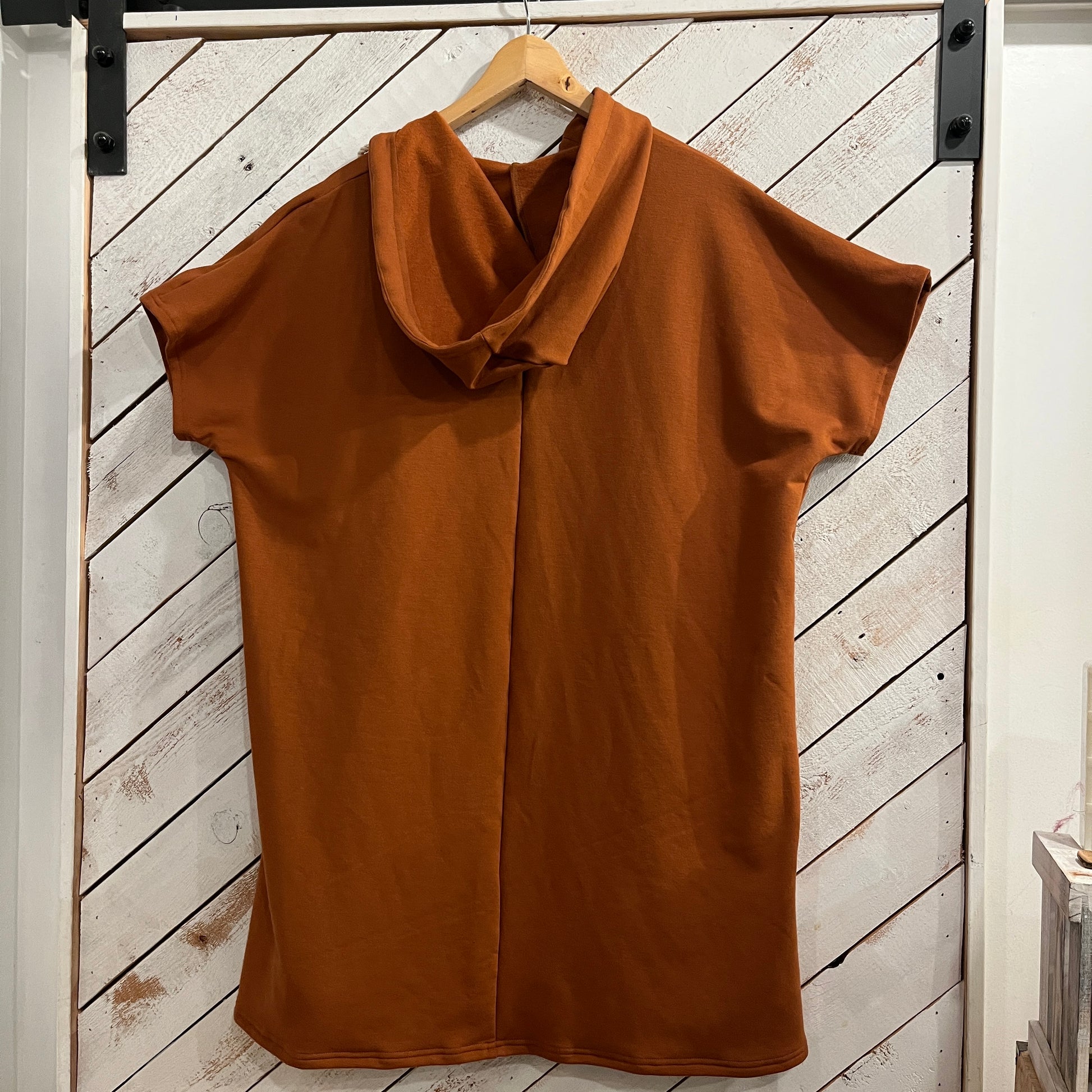 Aprés All Day Sauna Poncho - Men's - Downtown Betty