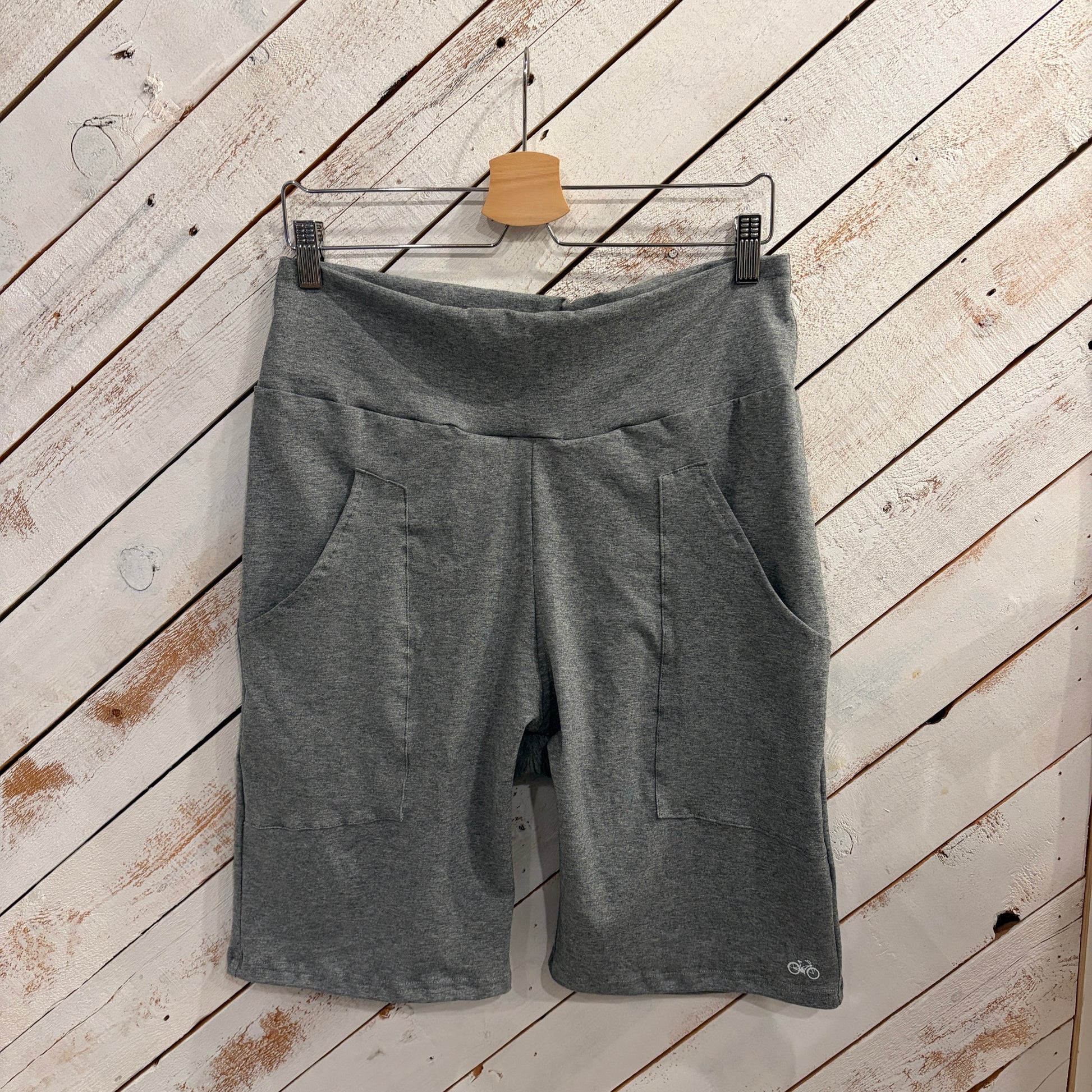 Hipster Shorts - Downtown Betty