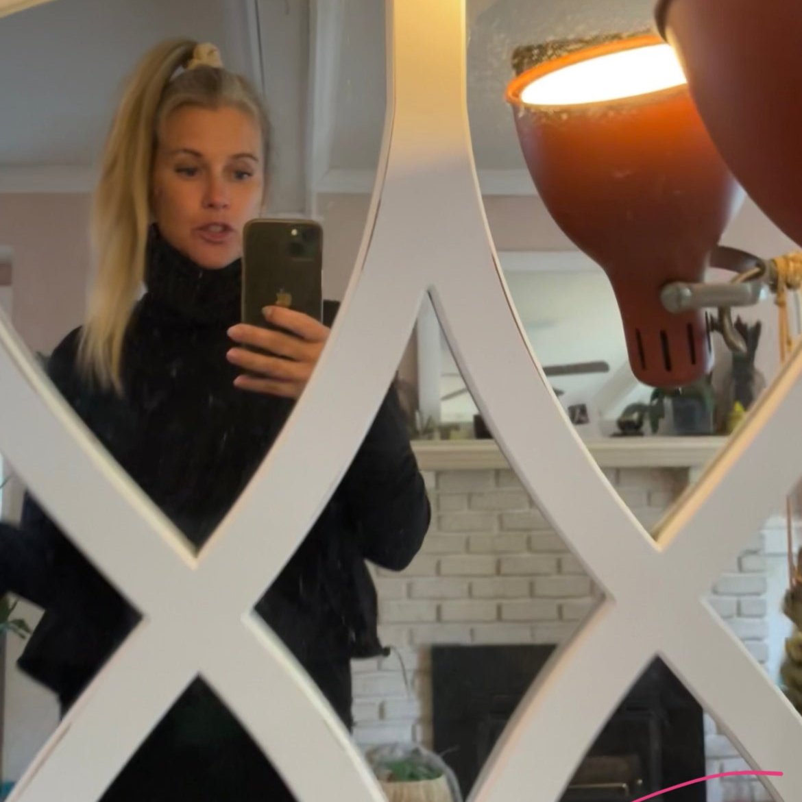 Boxy Crop Turtleneck - Downtown Betty