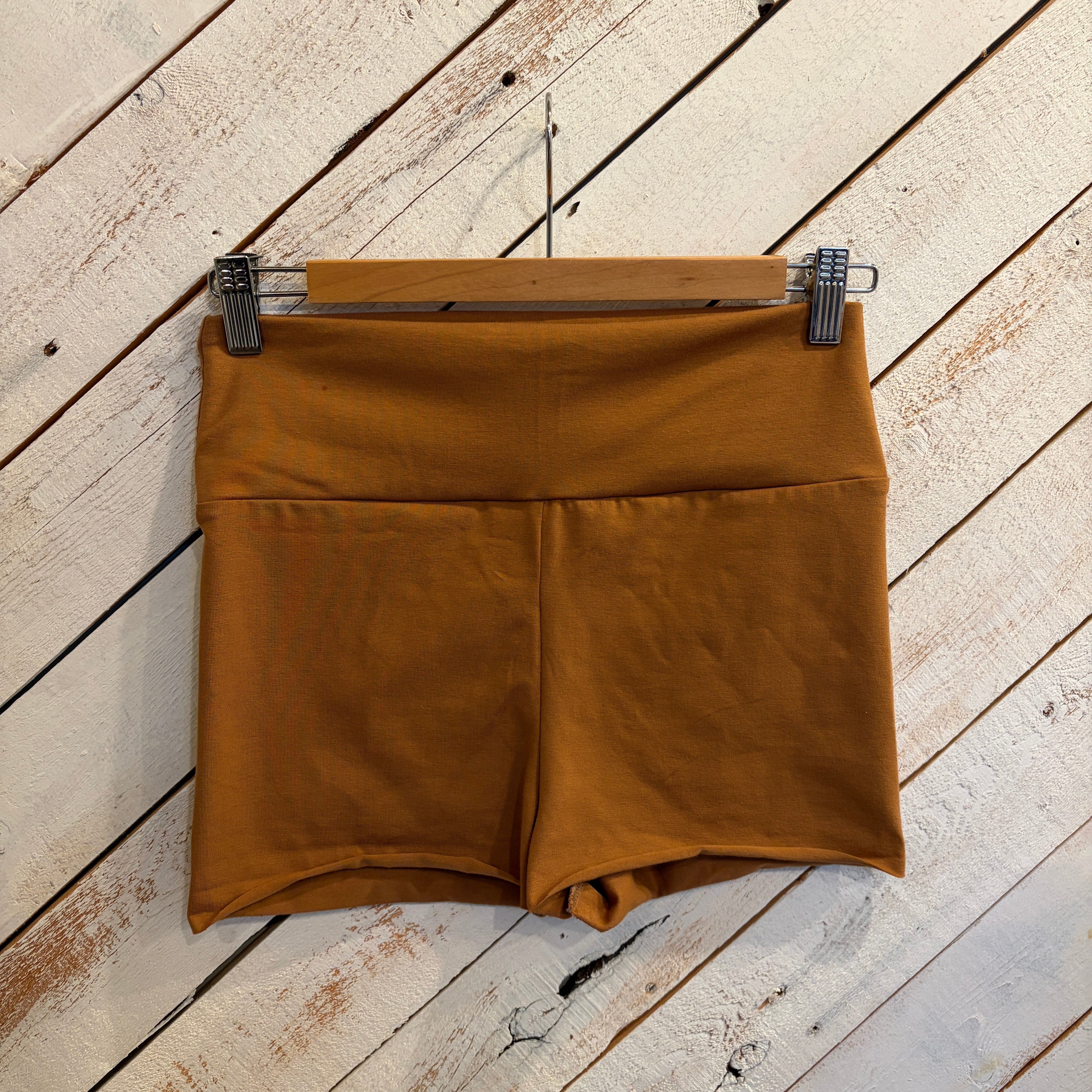 Divine Hot Shorts - Downtown Betty