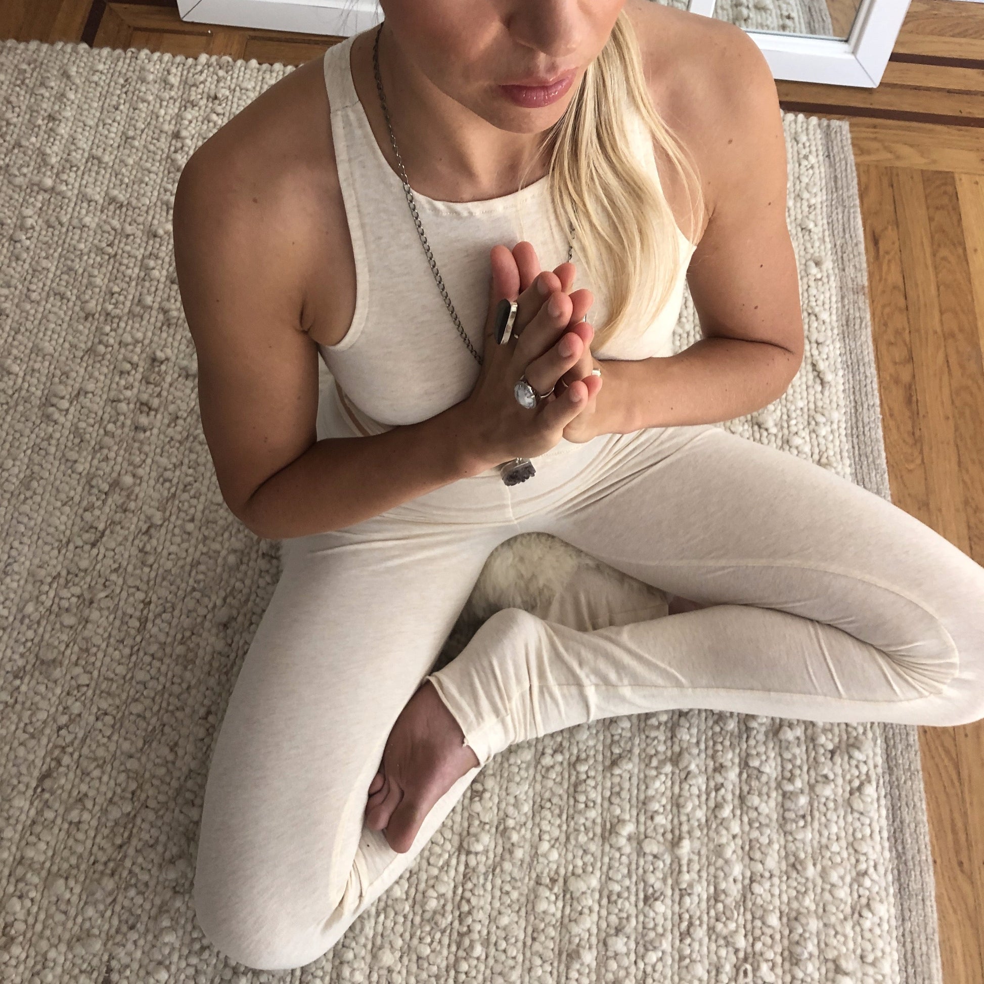 Deluxe Athletic Bundle w/ DIVINE 95 Leggings - Downtown Betty