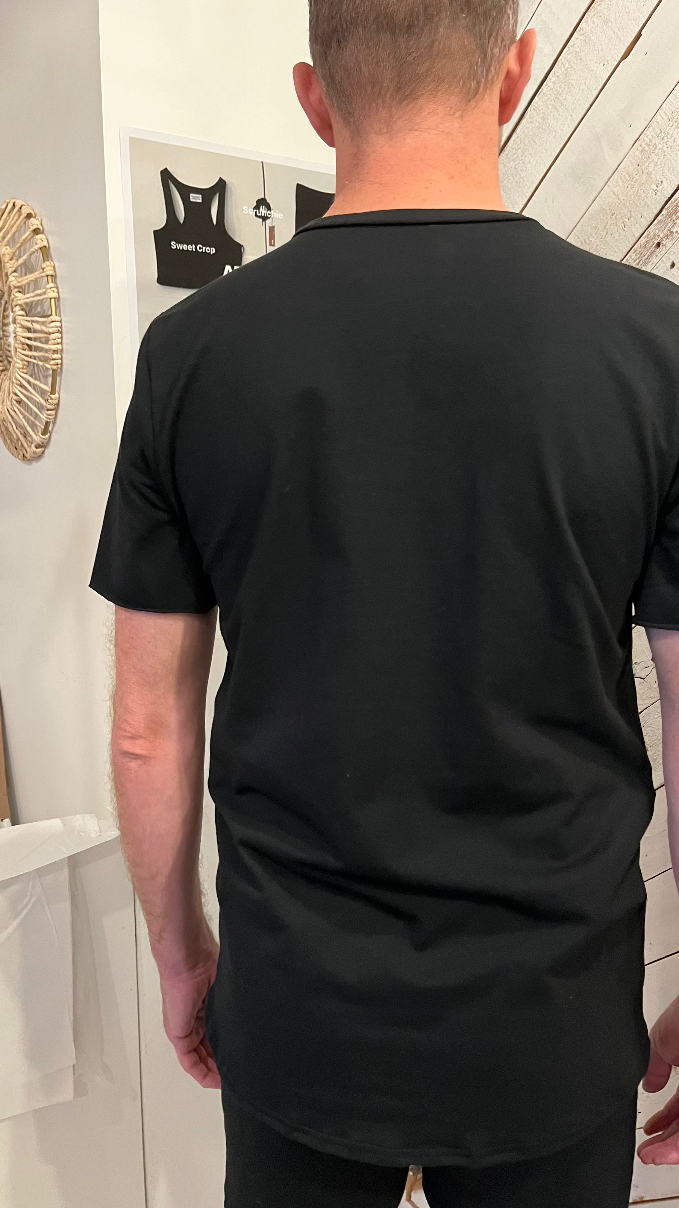 Out of the Box SALE Men's Pocket T | Lavender Fields in M - Downtown Betty