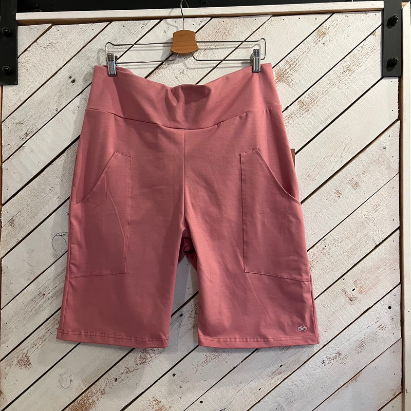 Hipster Shorts - Downtown Betty