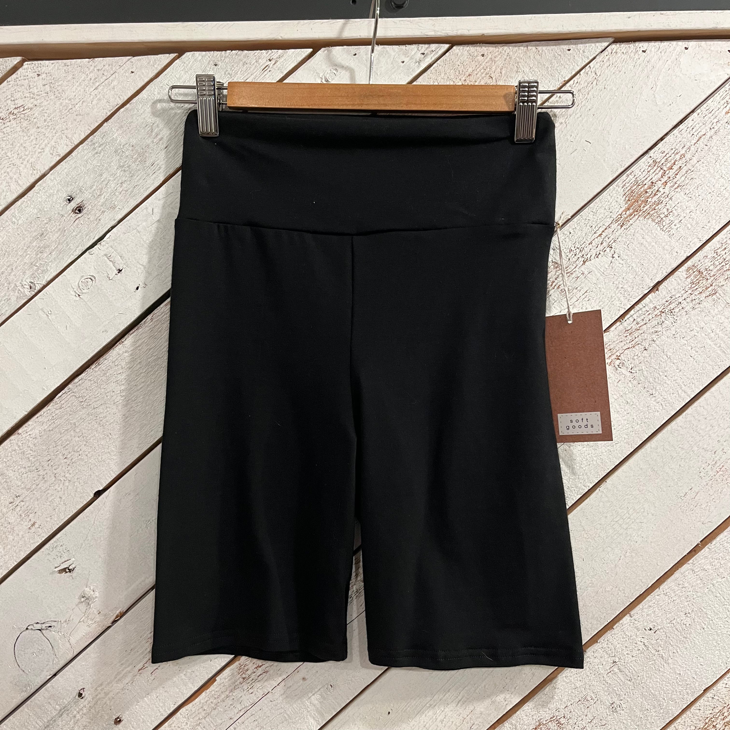 SALE Divine Bike Shorts | Black in XXL - Downtown Betty