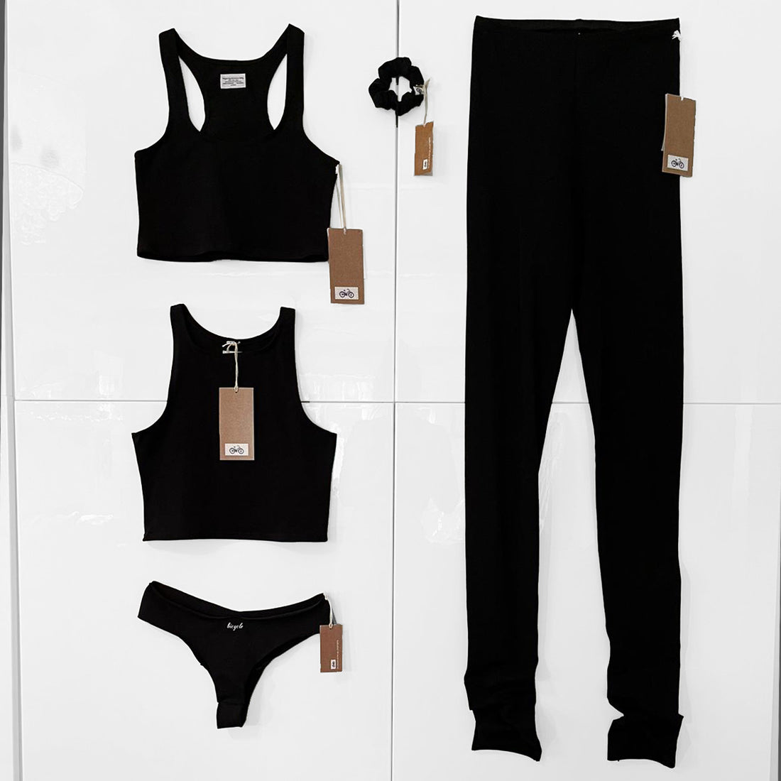 Athletic Bundle w/ The 95 Leggings - Downtown Betty