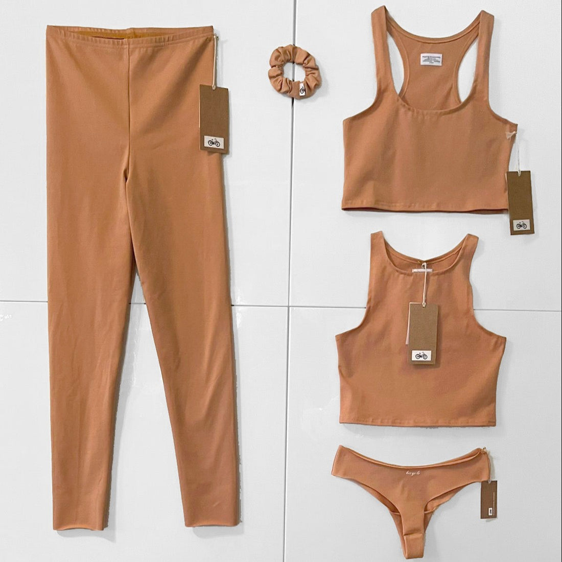 Athletic Bundle w/ Ankle Grazers - Downtown Betty