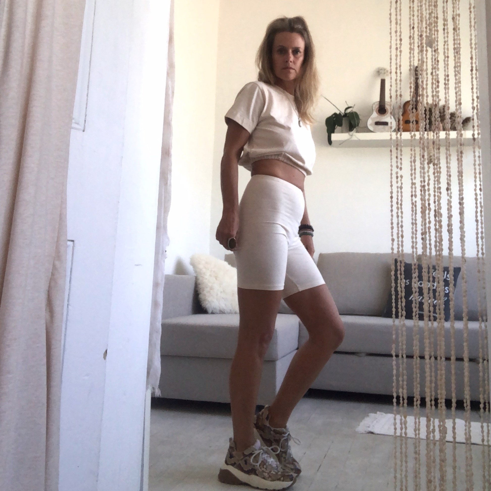 95 Bike Shorts - Downtown Betty